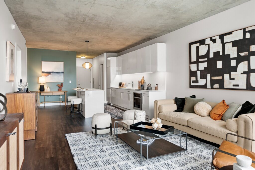 Luxury Chicago Apartments for rent in River North. Rent at 220 WIL