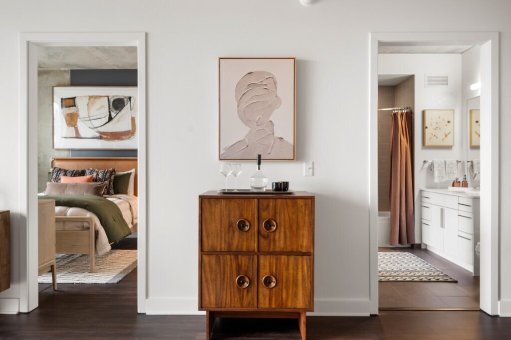 Luxury Chicago Apartments for rent in River North. Rent at 220 WIL