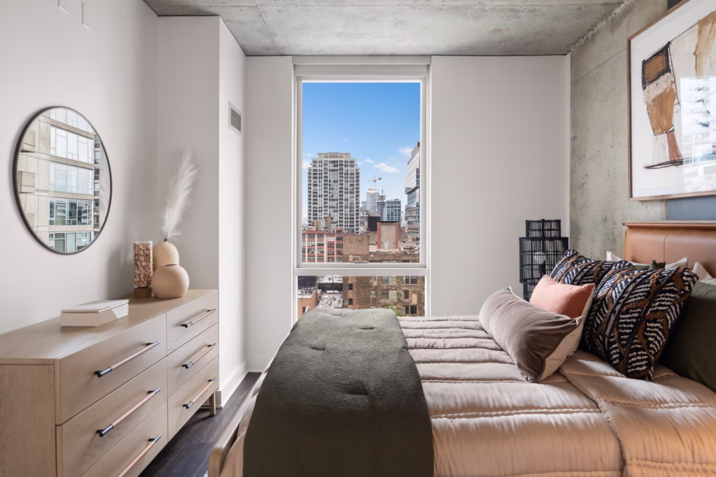 Luxury Chicago Apartments for rent in River North. Rent at 220 WIL