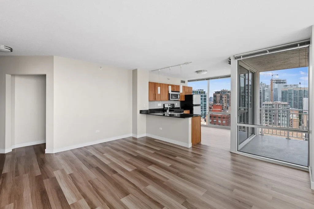 Now-Renting-River-North-Luxury-1-Bedroom-Apartment-in-Chicagos-downtown-area.