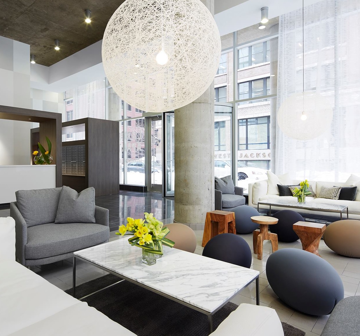West Loop Apartment for Rent 99 | Downtown Apt Collective