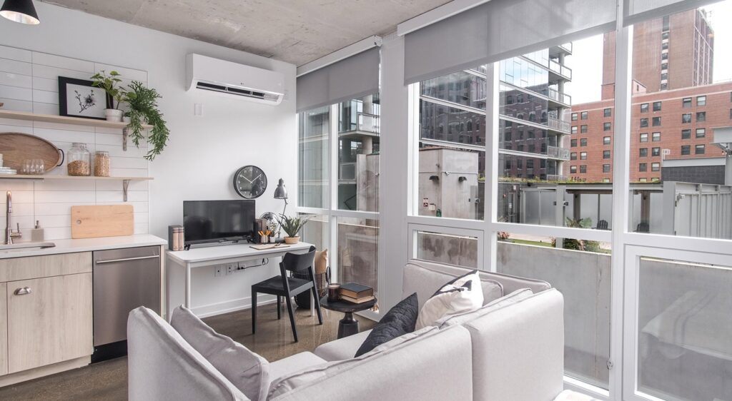 Bush Temple downtown Chicago apartments for rent near River North