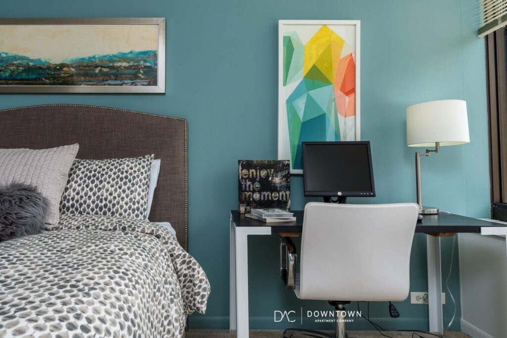 Looking for downtown Chicago apartments for rent near the Streeterville?