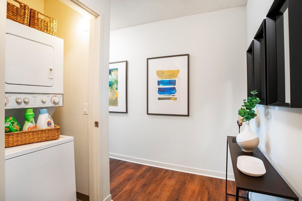Now renting Fulton District luxury rentals in near downtown Chicago