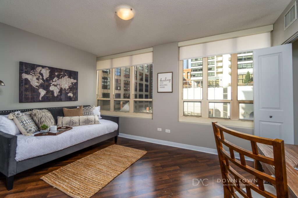 Looking for downtown apartments near River North Chicago?