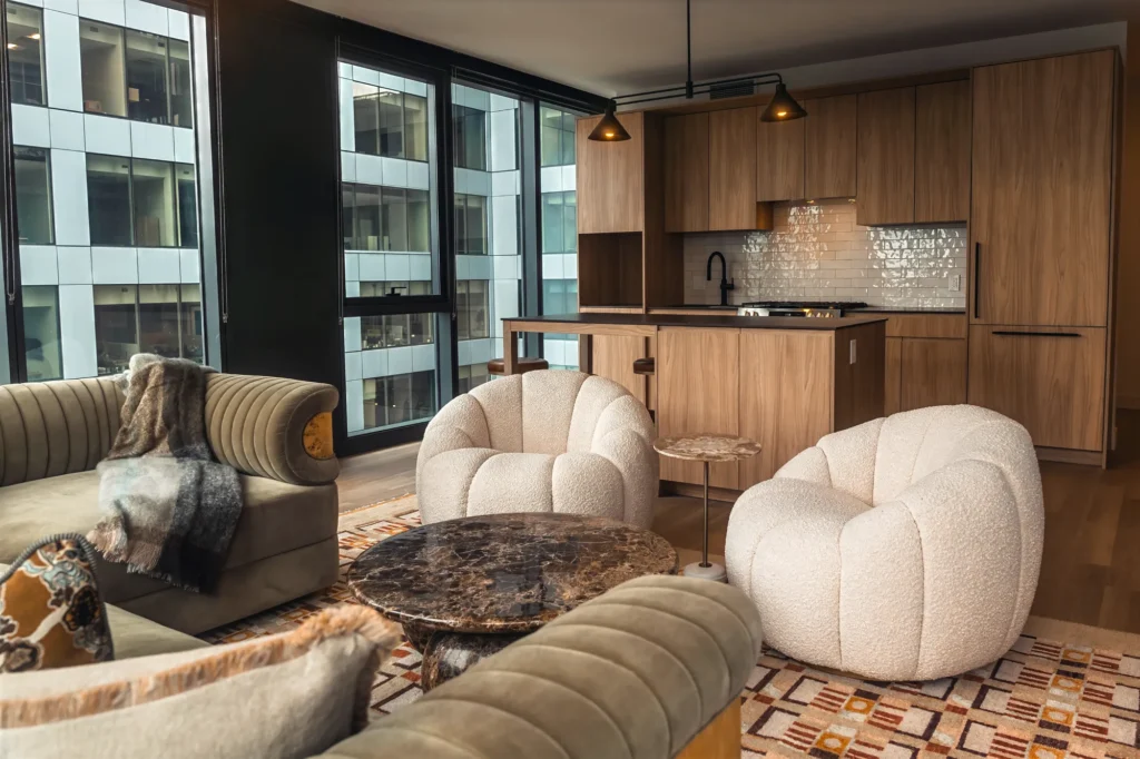Luxury Chicago Downtown Apartments for Rent. Stead 220 Chicago Apartments. 220 North Ada Street